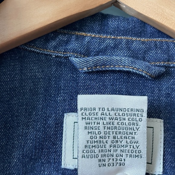 L.L. Bean Women's Denim Utility Chore Jacket Blue Cotton Stretch Petite Medium M - Picture 4 of 12